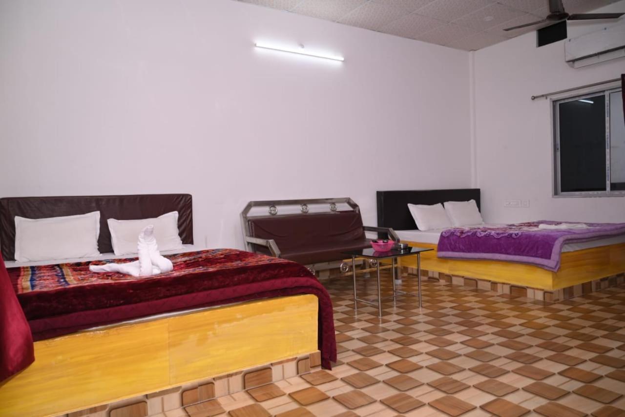 Chang Ghar Resort Kāziranga 外观 照片